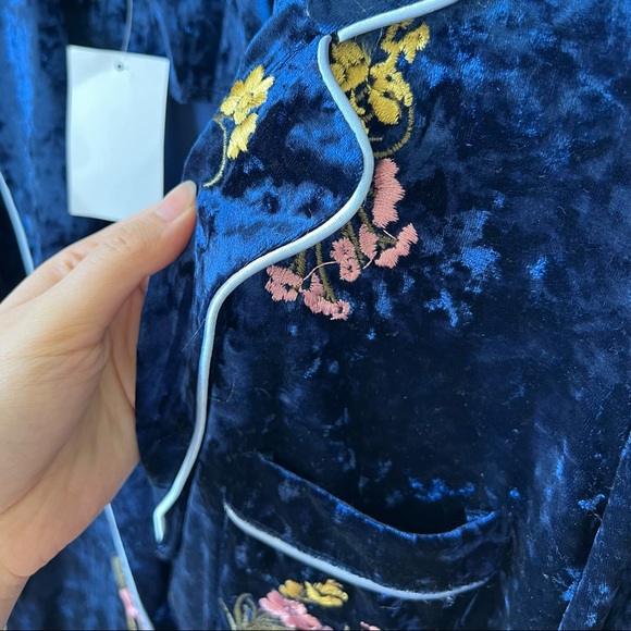 NWT🔖Endless Rose Blue Embroidered Velvet Pajama Jacket Floral Retro Vintage - Picture 8 of 13